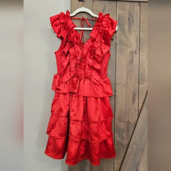 KARLIE Satin Ruffle Smock Dress in Red. Size  M NWOT - Picture 4 of 14